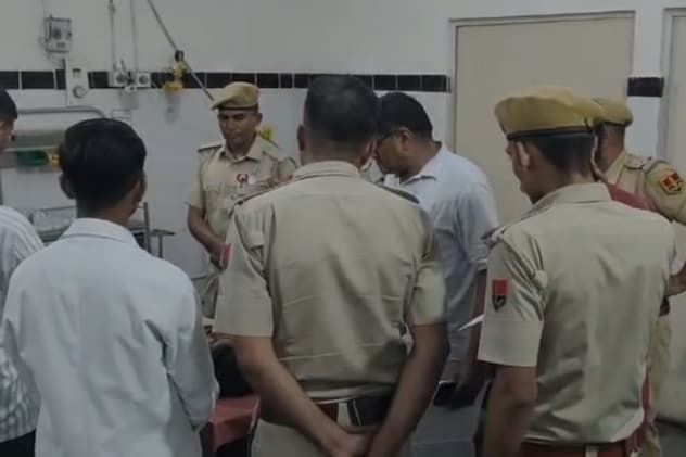 पॉक्&zwj;सो के आरोपी ने ASP ऑफिस में काटा गला, अस्&zwj;पताल लेकर पहुंची पुल&zwj;िस; मचा हड़कंप