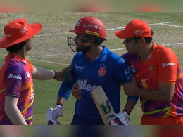 'चल हट...', मोहम्मद आमिर ने दी गाली, तो बल्ला लेकर पीछे दौड़े राणा, अखाड़ा बना मैदान, VIDEO