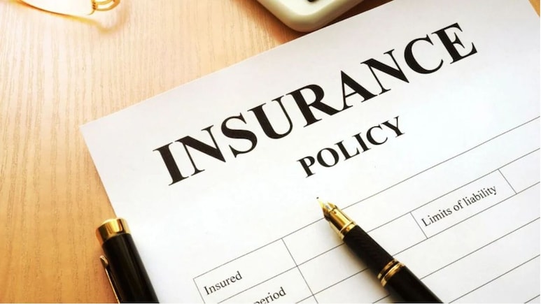 फुल टर्म प्लान नहीं लिया तो हो जाएगा बड़ा नुकसान, पैसे के पीछे भागना पड़ सकता है महंगा