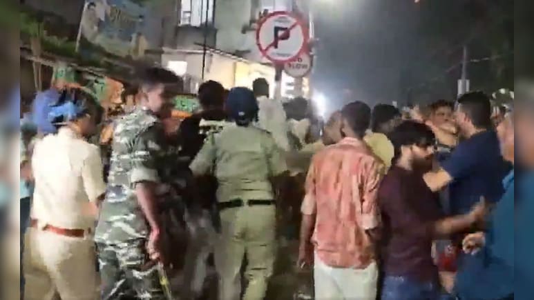 बंगाल चुनाव प्रचार का आखिरी दिन आज, 24 परगना में BJP-TMC कार्यकर्ताओं में झड़प, CISF जवान को लगी गोली