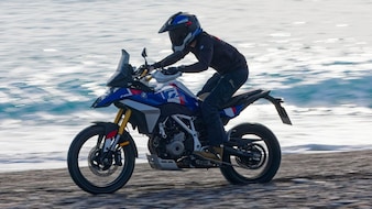 BMW F 450 GS Launched In India At Rs 4.70 Lakh; Check Specs, Features