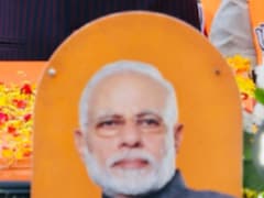 PM मोदी ने पुडुचेरी में किया रोड शो, 'भारत माता की जय' से गूंज उठे रास्ते, तस्वीरें भी आई सामने