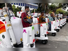 अब झाड़ू से नहीं ऐसे होगी दिल्ली के सड़कों की सफाई, NDMC लेकर आई ये खास मशीन