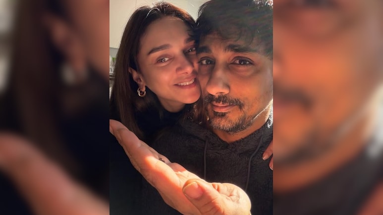 Aditi Rao Hydari's Birthday Wish For Husband Siddharth Is Love, Actually