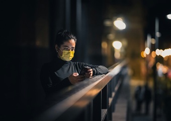 हैकर्स से रहना है दूर?, ऐसे अपने फोन पर एडवांस्ड प्रोटेक्शन करें ऑन