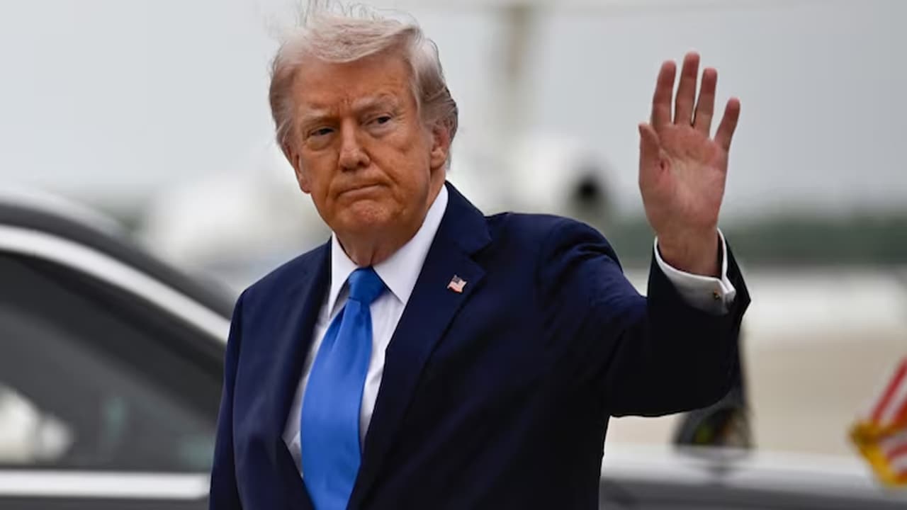 "Let The Show Go On": Trump After Shooting During White House Press Dinner