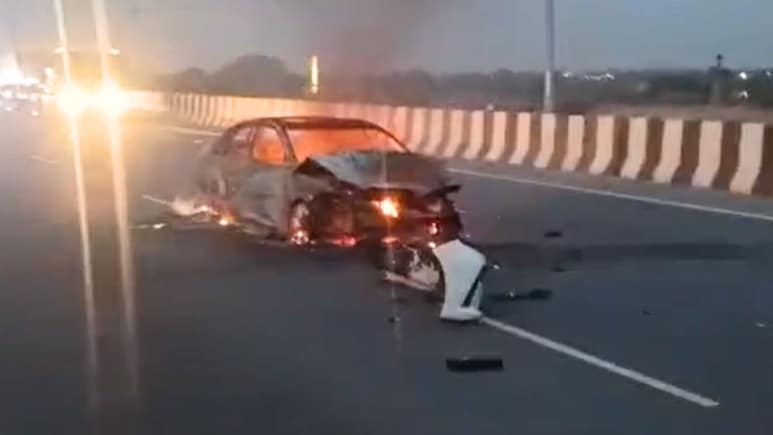 Ajmer News:  NH-48 पर कोटा से जयपुर जा रही चलती कार बनी आग का गोला, धुआं देख सहम गए लोग