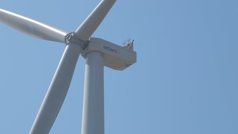 अदाणी विंड की बड़ी उपलब्धि, मुंद्रा में 5 मेगावॉट क्षमता का टर्बाइन शुरू, 185 मीटर चौड़े हैं रोटर