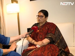 "She's Not Bangladesh PM": Smriti Irani On Mamata Banerjee's "Outsider" Rhetoric