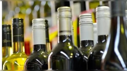 असम के ड&zwj;िब्रूगढ़ में 4 द&zwj;िन नहीं ब&zwj;िकेगी शराब, &nbsp;वाइन शॉप, बार और क्&zwj;लब रहेंगे बंद