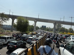 Noida Traffic Hit: Delhi Police Issues Advisory As Workers Block Key Link Road