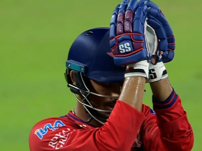 Mukul Choudhary Wins LSG Thriller vs KKR Out of Nowhere, Celebration Goes Viral