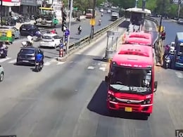 AI-Driven Traffic Control Launched In Ahmedabad To Cut Signal Delays,Congestion: Here's How It Works