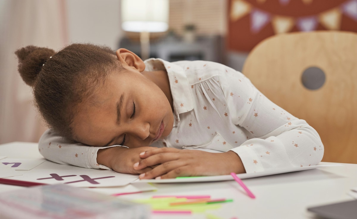 क्या आपका बच्चा बहुत कम खाता है और जल्दी थक भी जाता है? हो सकती है ये गंभीर समस्या, जानें उपाय