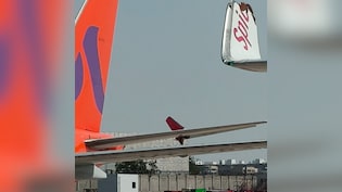 दिल्ली एयरपोर्ट पर अकासा एयर और स्पाइसजेट के विमान के विंग्स आपस में टकराए