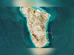 LIVE: ईरान के लिए आज कयामत की रात... खार्ग द्वीप पर कई हमले, इजरायल ने रेलवे ब्रिज भी उड़ाया