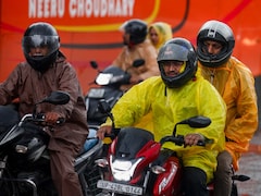 अप्रैल में 3 साल का सबसे ठंडा दिन, 6 डिग्री तक गिरा टेंपरेचर, दिल्ली NCR में अभी कितने दिन बारिश