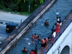 This Viral Water Bridge In Kerala Is Dreamy, But Tourists Must Not Visit It