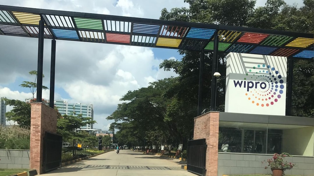 Wipro Flags Q1 Margin Impact From Wage Hikes Amid Weak Growth Outlook