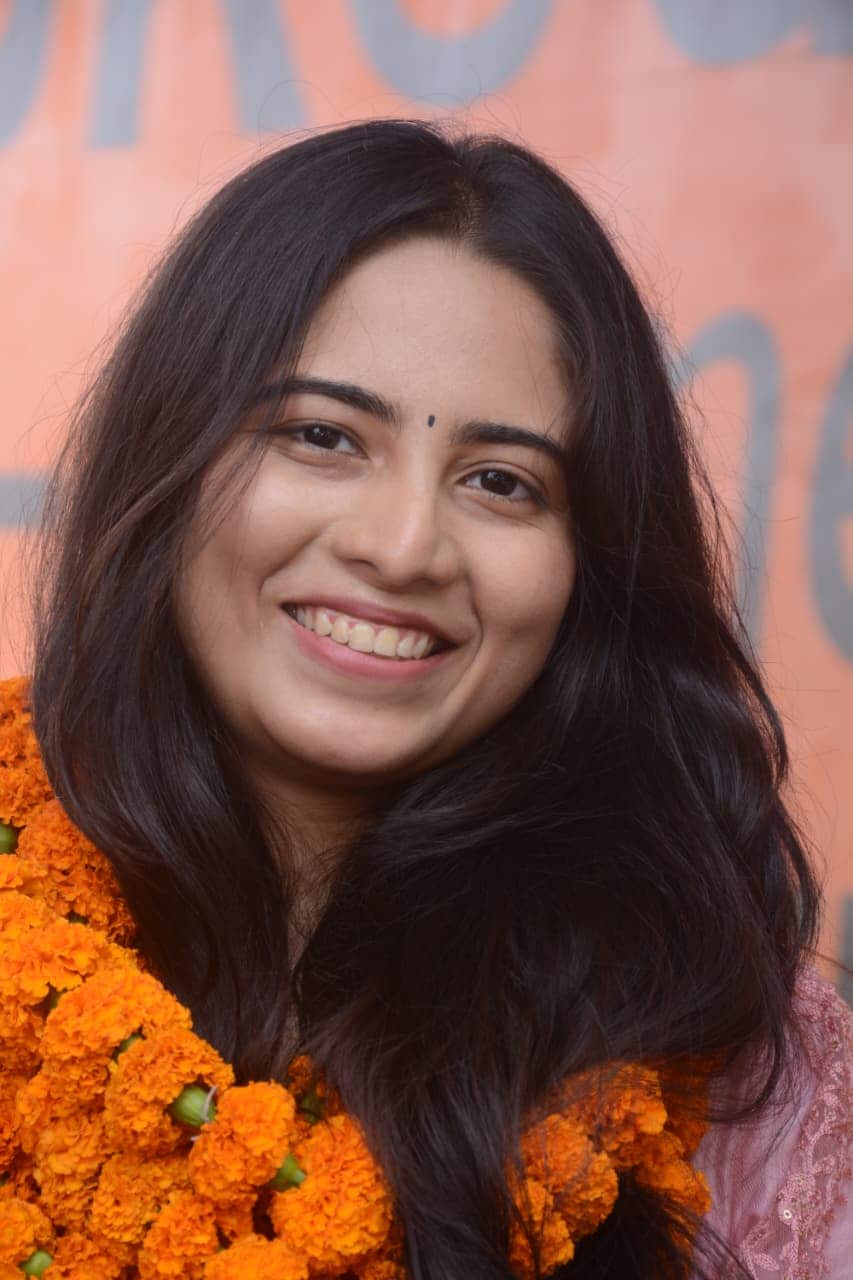 IAS Riya Saini Success Story Varanasi Posting AIR 22 upsc up ias Officers IAS Riya Saini Success Story Varanasi Posting AIR 22 upsc up ias Officers
