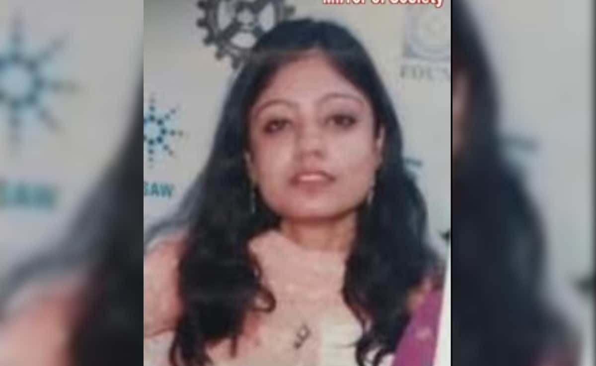 झारखंड: बहन की मौत के बाद बड़े भाई ने बाथरूम में जला दिया शव, बदबू फैली तो खुला राज