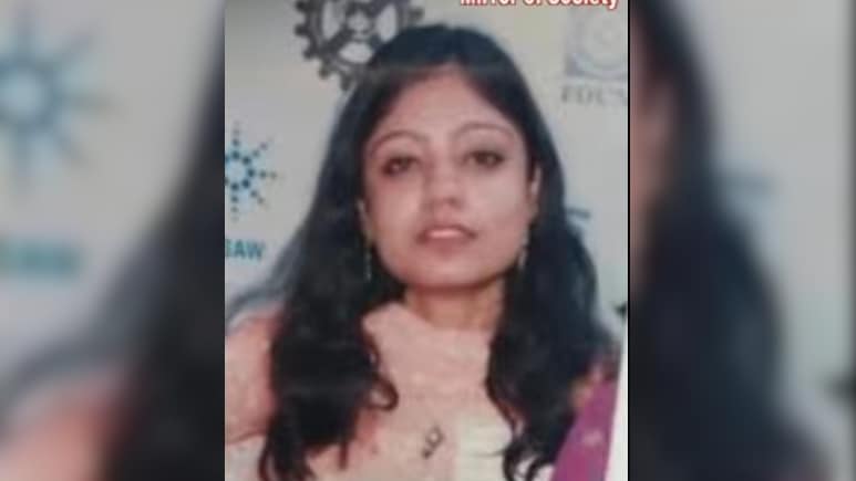 झारखंड: बहन की मौत के बाद बड़े भाई ने बाथरूम में जला दिया शव, बदबू फैली तो खुला राज