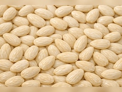 क्या आपने कभी उबले बादाम खाए हैं? जानिए ब्लैंच्ड बादाम के फायदे और बनाने का तरीका