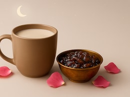 Acidity Troubles At Night? Here's Why Cold Milk With Gulkand May Soothe Symptoms