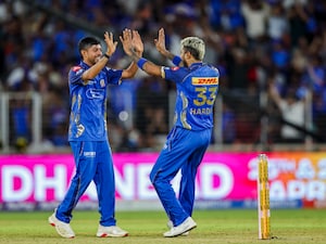 Under-Pressure Hardik Pandya "Got Dizzy" During GT vs MI IPL 2026 Match, Crazy Celebration During 99-Run Win Showed Desperation