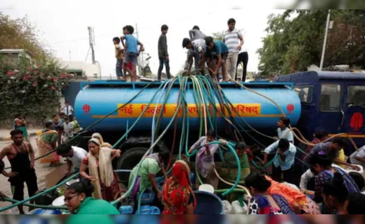 Delhi Water Supply: दिल्ली के इन इलाकों में 2 दिन नहीं आएगा पानी, DJB ने बताया कारण और लोगों को दी यह सलाह