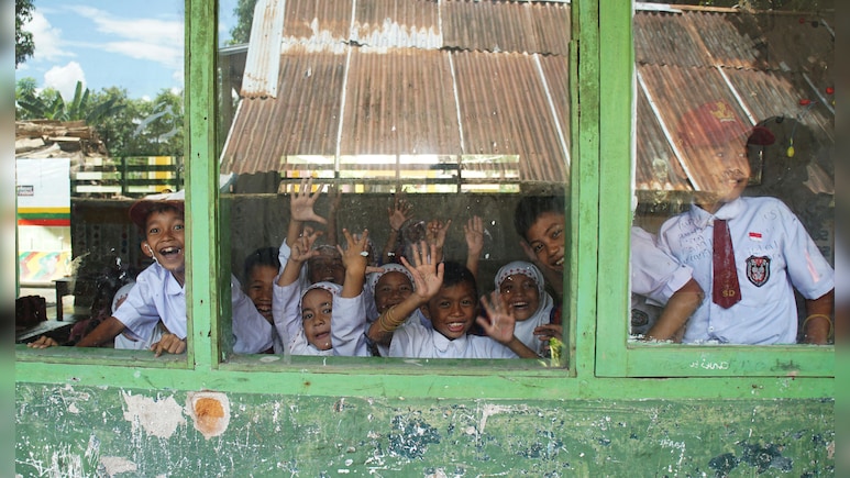 School Timing Change: देश के कई राज्यों में बदला स्कूलों का समय, कहीं छुट्टियां तो कहीं 'वॉटर बेल' लागू