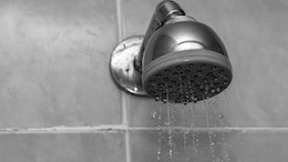 Doctors Explain: Why You Should Wait Before Showering After Coming In From The Heat