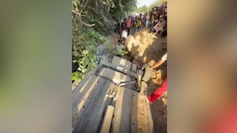 हादसों से कोई सबक नहीं! गुरुग्राम में खुले गड्डे में गिरी कार, बाल-बाल बची महिला प्रोफेसर की जान