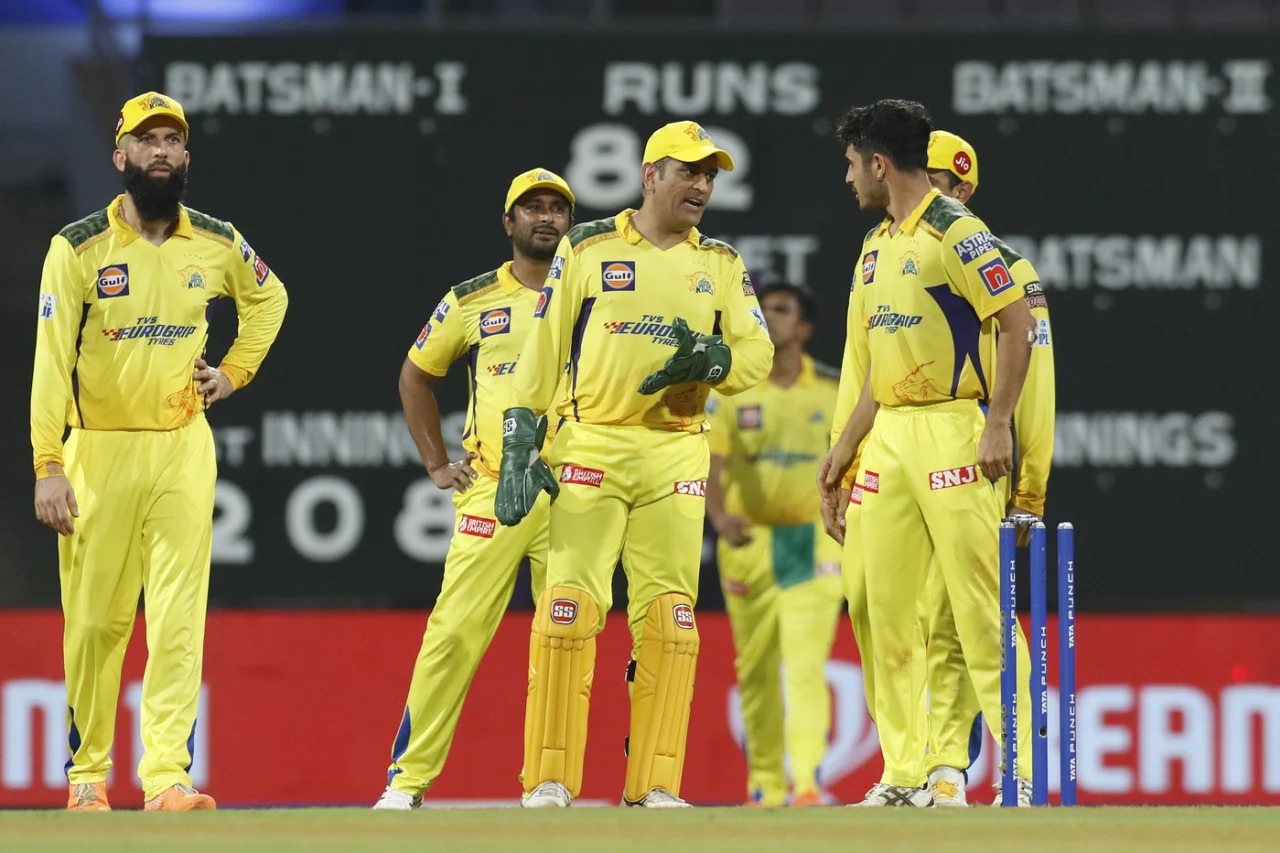 CSK Star's Mother Dies Amid IPL 2026. Here's How MS Dhoni Supported Him