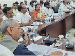 दिल्ली-जयपुर हाईवे के ठेकेदार पर गिरेगी गाज? केंद्रीय मंत्री ने अफसरों को दिया अल्टीमेटम