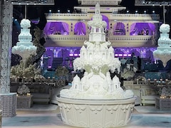 At The Million-Dollar Mantena-Gadiraju Wedding, The Cake Took 3,500 Hours