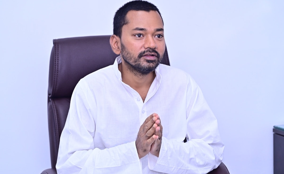 नीतीश कुमार के बेटे निशांत कुमार को जेडीयू के भविष्य के रूप में देखा जा रहा है.