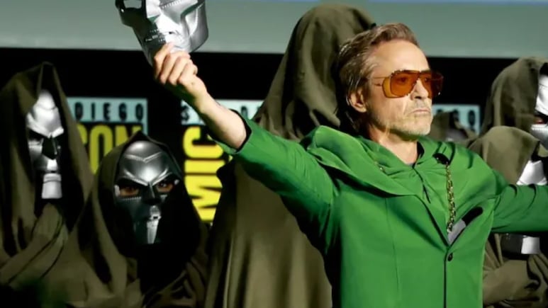 Avengers Doomsday Trailer: आ गया अब तक का सबसे बड़ा विलेन डॉक्टर डूम, जिसके आगे टिक नहीं पाएगा कोई भी सुपरहीरो