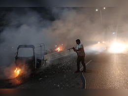 गुरुग्राम: राजीव चौक के पास चलते CNG ऑटो में लगी आग! जिंदा जला ड्राइवर, जांच में जुटी पुलिस