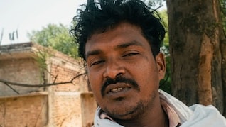 बच्चों से मिलने की तड़प में दी जान! पिता का भावुक वीडियो वायरल, ससुराल वालों पर लगाए गंभीर आरोप