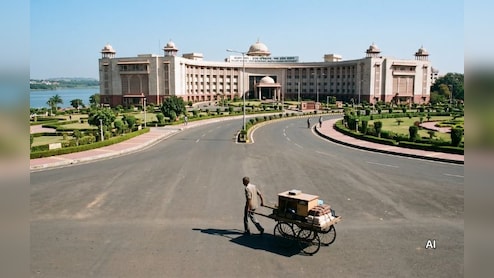 एमपी में गर्मी दिखा रही तेवर, 20 से ज्यादा जिलों में तापमान 40 के पार; चार जिलों में बदला स्कूलों का समय