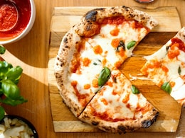 Which City Is Known As The Pizza Capital Of The World?