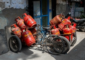 LPG के लिए घर बैठे ऑनलाइन कैसे करें ई-केवाईसी, नहीं रुकेगा सिलेंडर