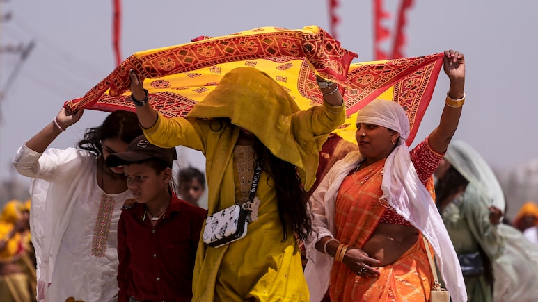 IMD Temperature Warning: Severe Heatwave To Sweep North, Central India Over Next 48 Hours