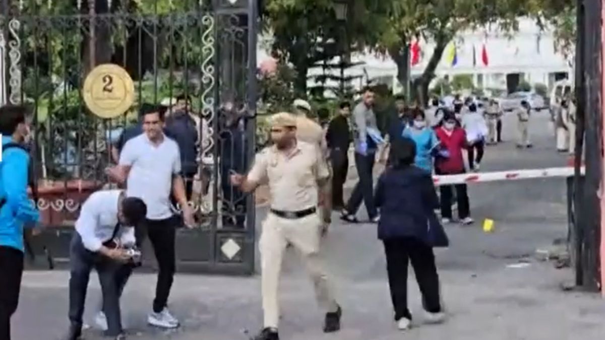 Car Breaks Barrier, Enters Delhi Assembly. Ink Thrown At Speaker's Vehicle