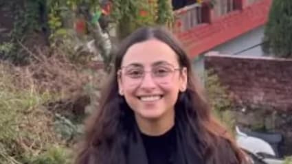 सिर्फ नौकरी नहीं, एक पूरी जिंदगी छोड़ रही हूं... 5 साल बाद एयर होस्टेस ने क्यों छोड़ी जॉब? Video कर देगा भावुक