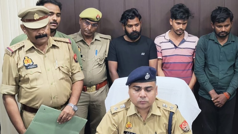 67 करोड़ की ठगी, 700 से ज्यादा म्यूल खाते, 'Crown Pay' से जुड़े गिरोह के 3 साथी गाजीपुर में गिरफ्तार&nbsp;