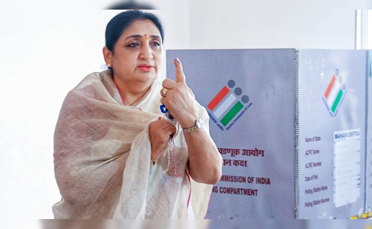 महाराष्‍ट्र उपचुनाव 2026: अजीत पवार की सीट बारामती पर क‍ितना मतदान? सुनेत्रा पवार के ख‍िलाफ 22 उम्‍मीदवार कौन?