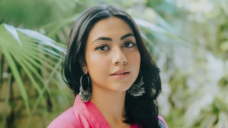 Actress Reem Shaikh Says Cannot See Life With Non-Muslim Person: "I Read Namaz 5 Times"