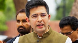 Raghav Chadha : 'आप'मध्ये मोठी फूट, राघव चड्ढांसह तिघांचा राजीनामा; राजकीय वर्तुळात खळबळ